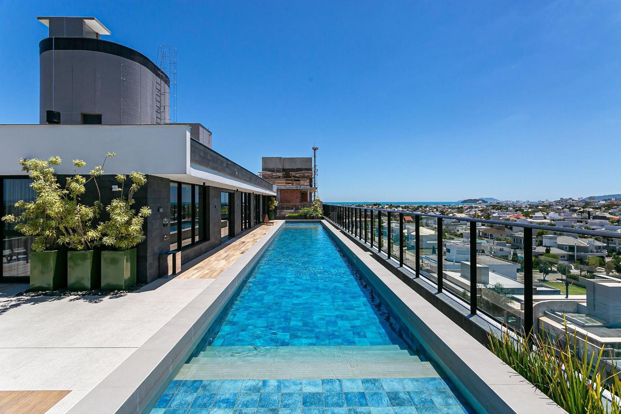 Novo, Completo E Moderno Em Incrível No Coração De Jurerê Internacional #ja15 Apartamento *