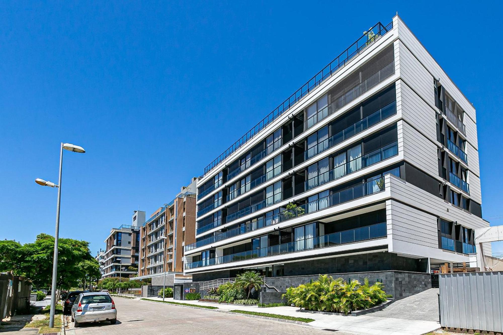 Apartamento Novo, Completo E Moderno Em Incrível No Coração De Jurerê Internacional #ja15