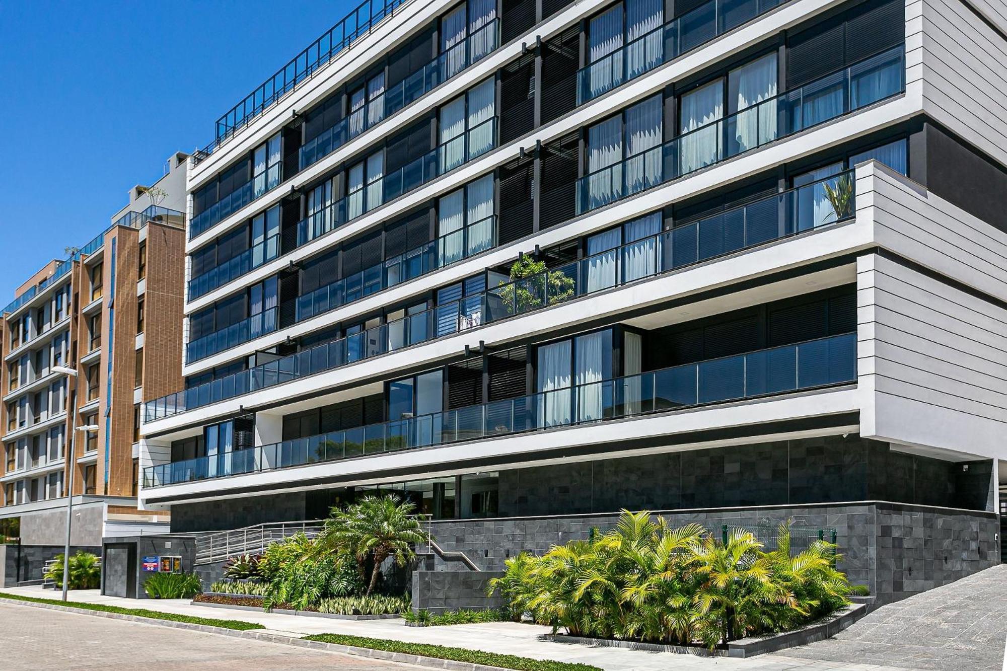 Apartamento Novo, Completo E Moderno Em Incrível No Coração De Jurerê Internacional #ja15